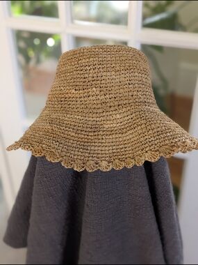 Anthropologie Wyeth Bucket Hat